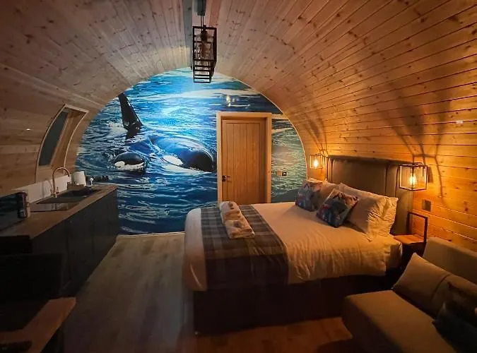 4 Sinclair Bay Lodges