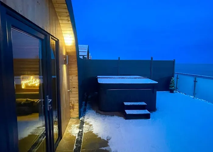 4 Sinclair Bay Lodges